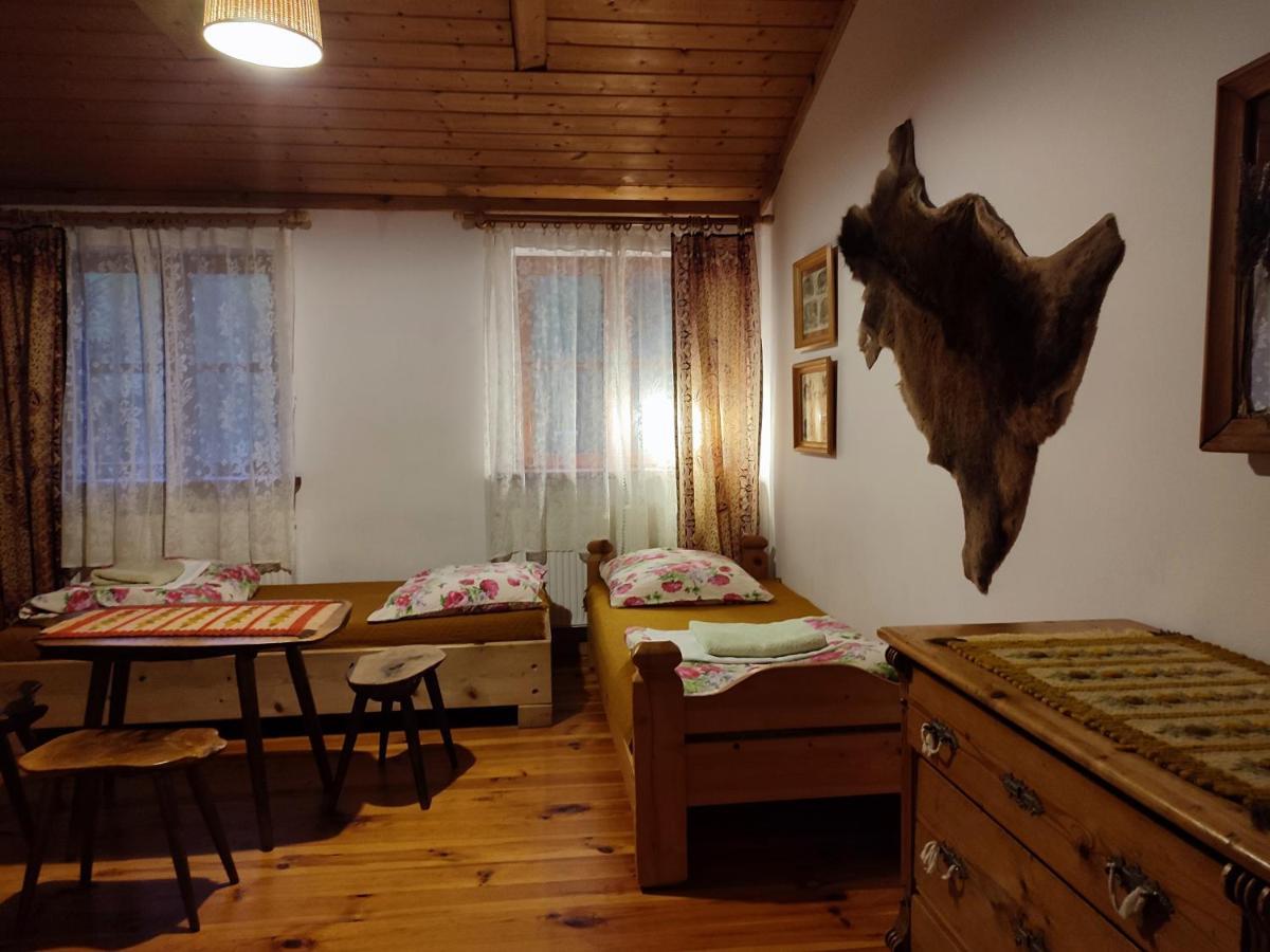 Hajstra Hotel Krempna Eksteriør billede