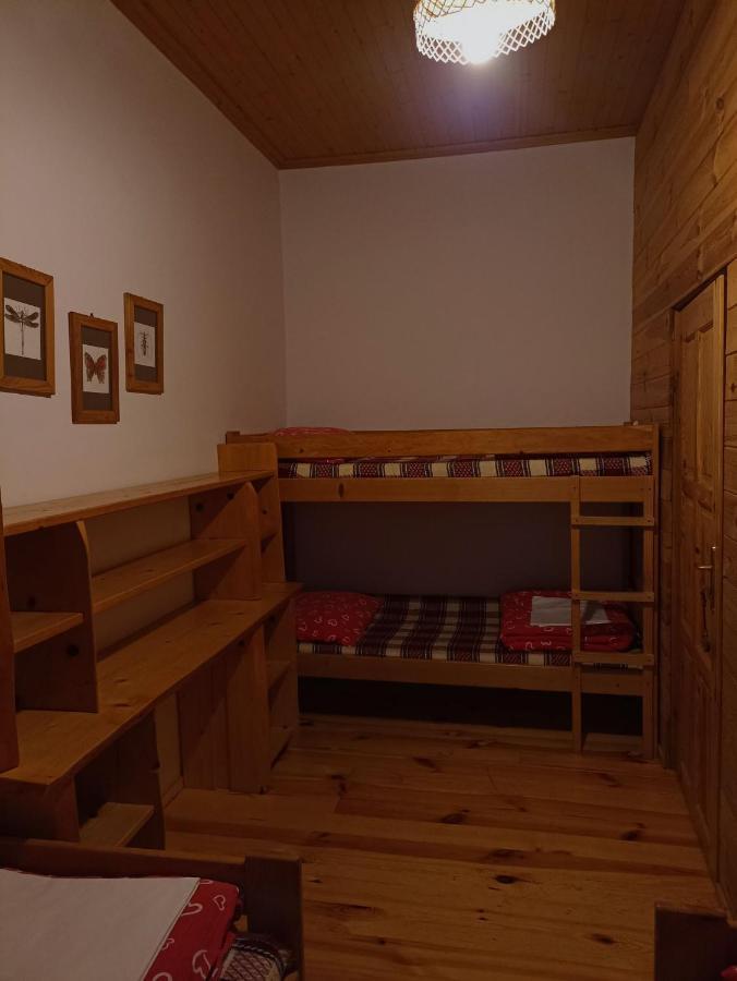 Hajstra Hotel Krempna Eksteriør billede